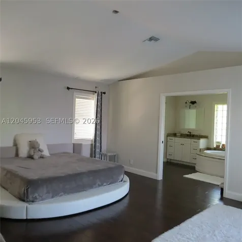 542 N Cypress Drive Tequesta FL 33469