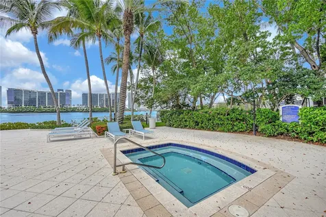 3245 NE 184th Street Aventura FL 33160