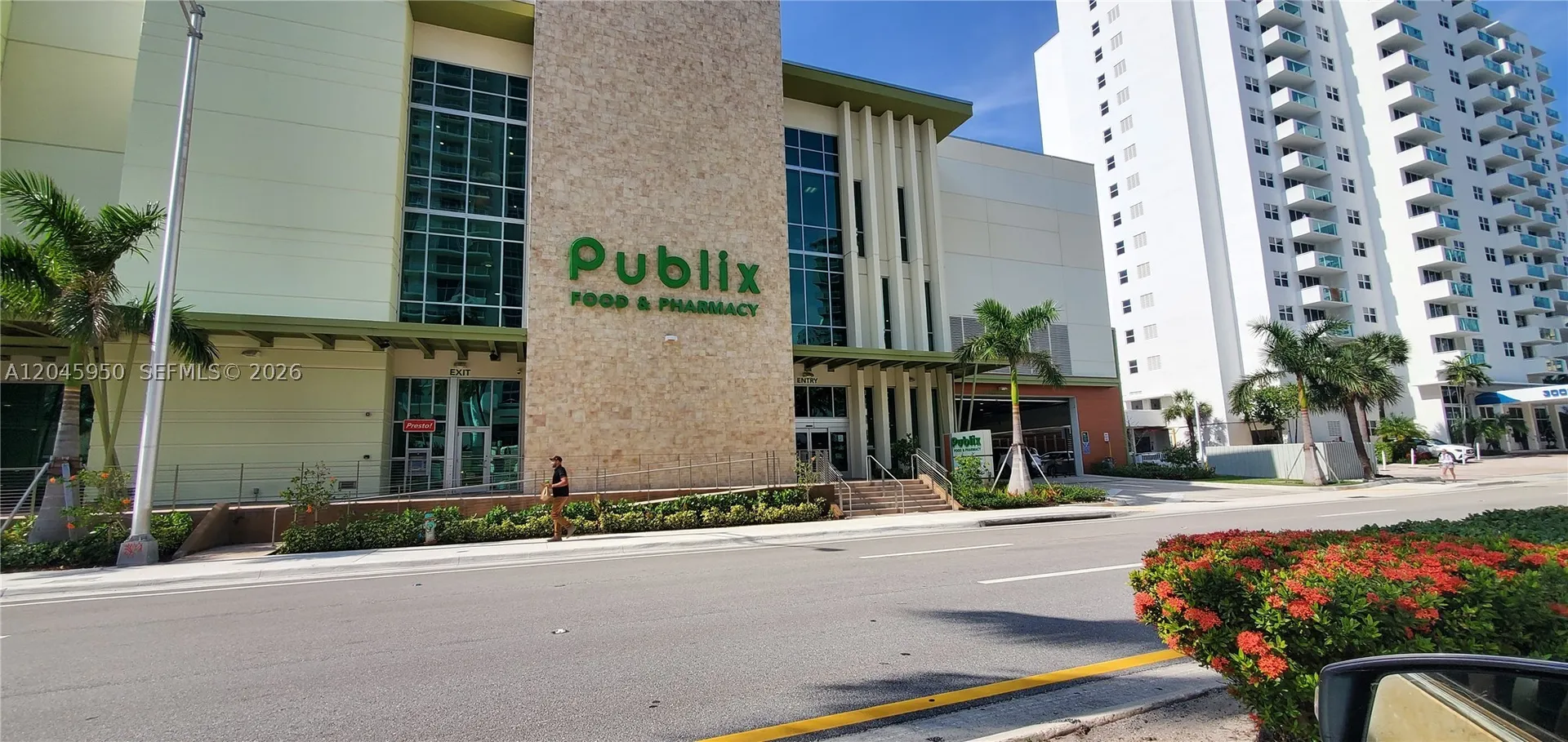 2101 S Ocean Drive Hollywood FL 33019