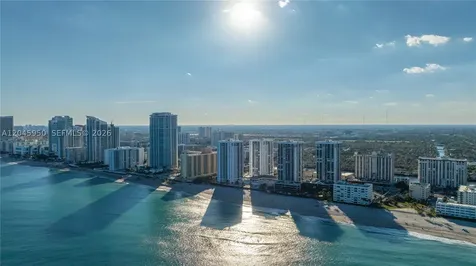2101 S Ocean Drive Hollywood FL 33019