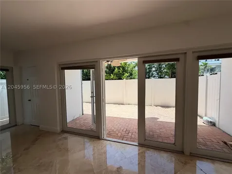 7312 Gary Avenue Miami Beach FL 33141