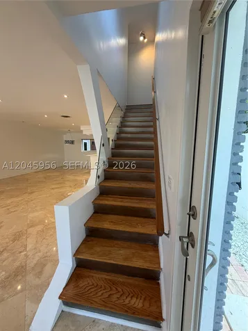 7312 Gary Avenue Miami Beach FL 33141