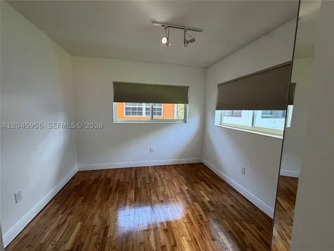 7312 Gary Avenue Miami Beach FL 33141