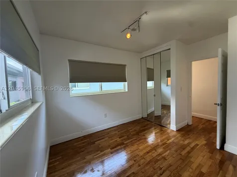 7312 Gary Avenue Miami Beach FL 33141