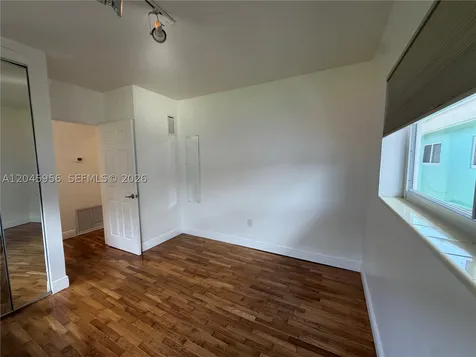 7312 Gary Avenue Miami Beach FL 33141