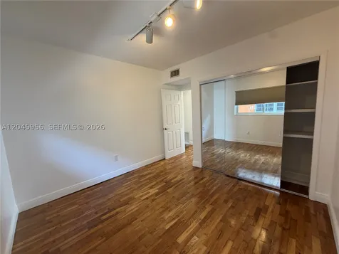 7312 Gary Avenue Miami Beach FL 33141