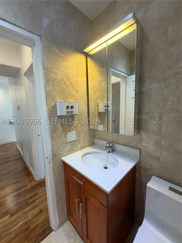 7312 Gary Avenue Miami Beach FL 33141