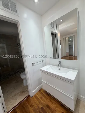 7312 Gary Avenue Miami Beach FL 33141