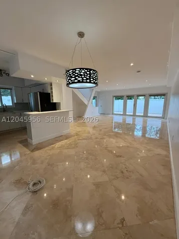 7312 Gary Avenue Miami Beach FL 33141