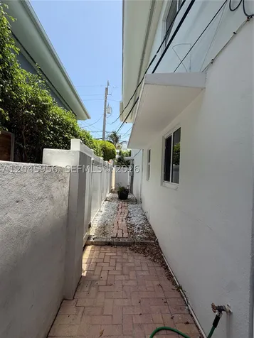 7312 Gary Avenue Miami Beach FL 33141