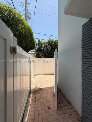 7312 Gary Avenue Miami Beach FL 33141