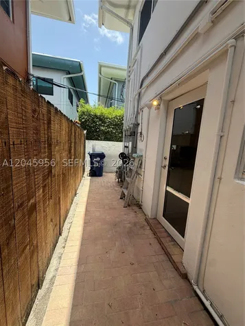 7312 Gary Avenue Miami Beach FL 33141