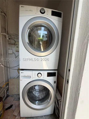 7312 Gary Avenue Miami Beach FL 33141