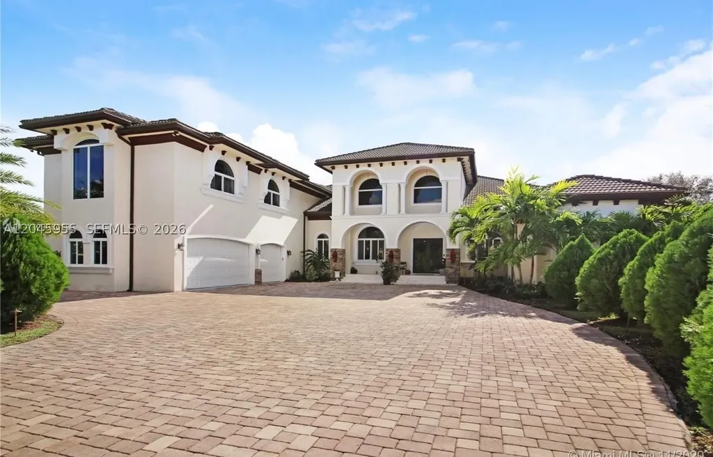 12802 Grand Oaks Drive Davie FL 33330