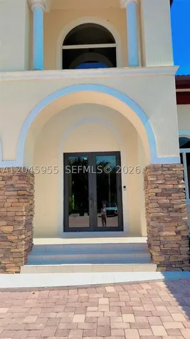 12802 Grand Oaks Drive Davie FL 33330