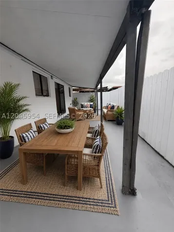10364 NW 128th Terrace Hialeah Gardens FL 33018