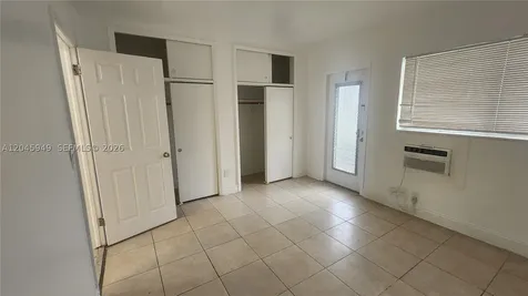 280 SW 11th Avenue Hallandale Beach FL 33009