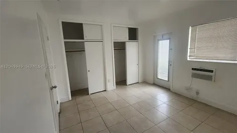 280 SW 11th Avenue Hallandale Beach FL 33009