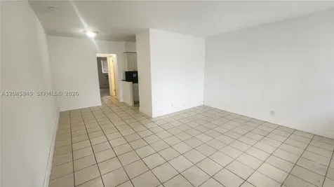280 SW 11th Avenue Hallandale Beach FL 33009