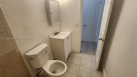 280 SW 11th Avenue Hallandale Beach FL 33009