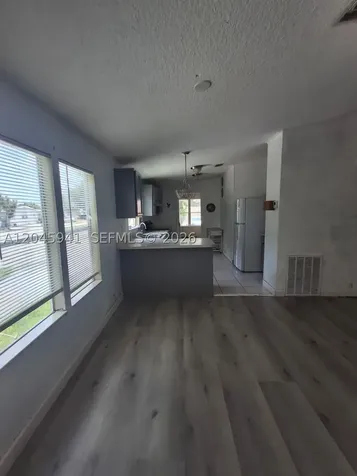 19800 SW 180 Avenue Miami FL 33187
