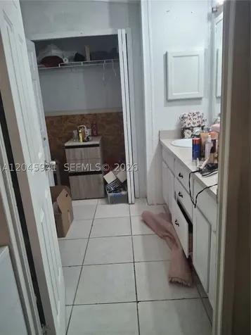 19800 SW 180 Avenue Miami FL 33187
