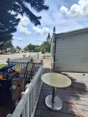 19800 SW 180 Avenue Miami FL 33187