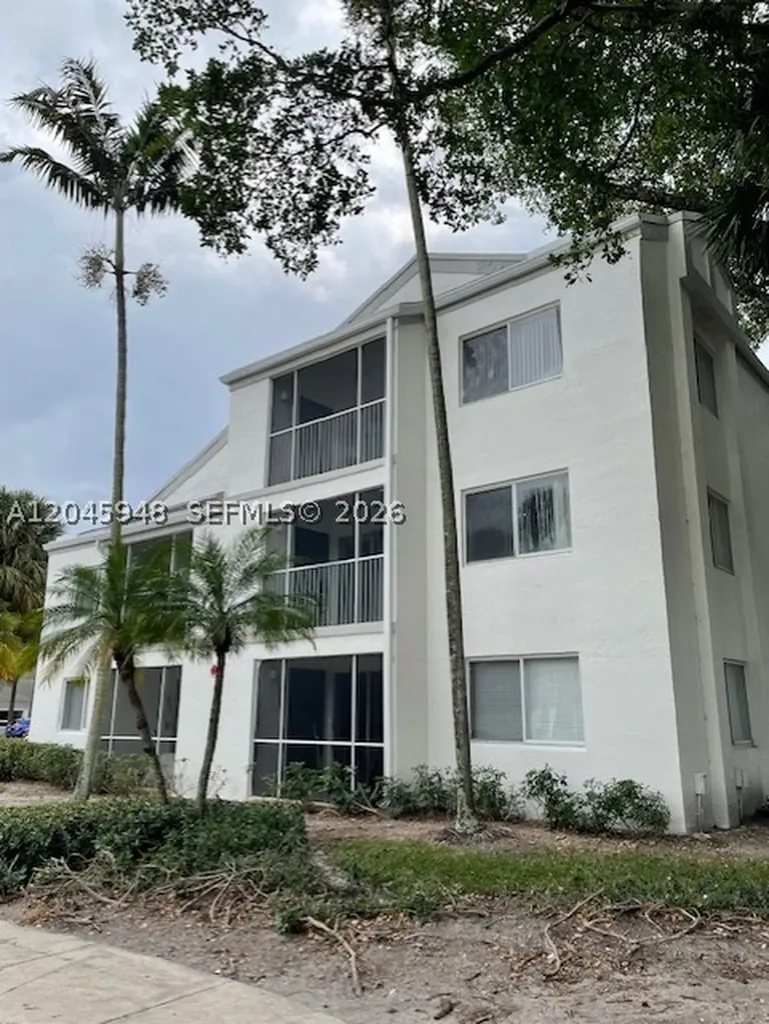 5612 Rock Island Road Tamarac FL 33319