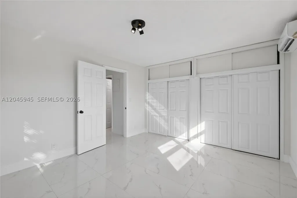 1520 NE 56th Street Fort Lauderdale FL 33334