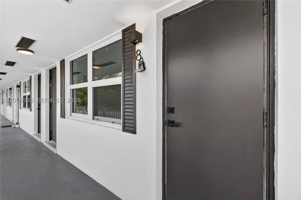 1520 NE 56th Street Fort Lauderdale FL 33334