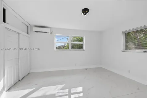 1520 NE 56th Street Fort Lauderdale FL 33334