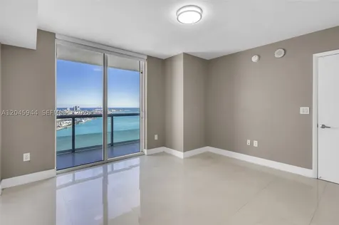 50 Biscayne Boulevard Miami FL 33132
