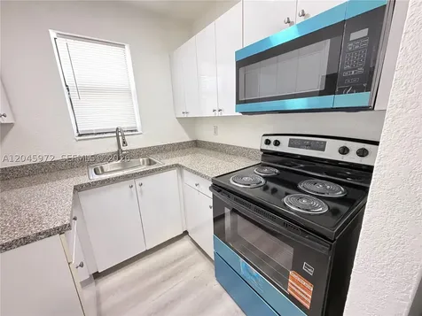 333 NW 2nd Avenue Hallandale Beach FL 33009