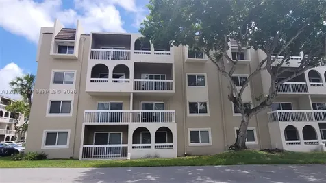 7705 Camino Real Miami FL 33143