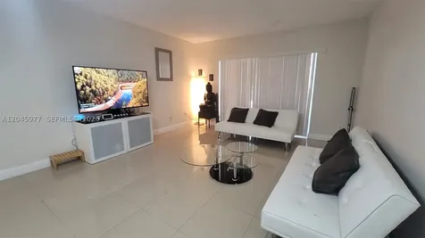 7705 Camino Real Miami FL 33143