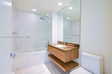 360 Ocean Drive Key Biscayne FL 33149