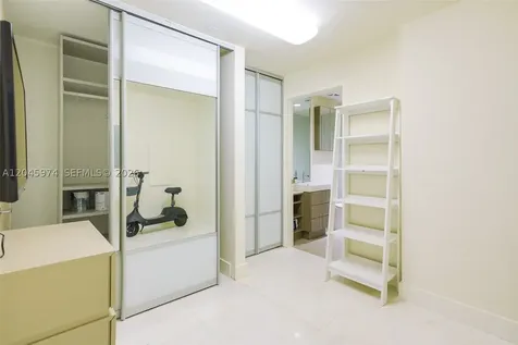 360 Ocean Drive Key Biscayne FL 33149