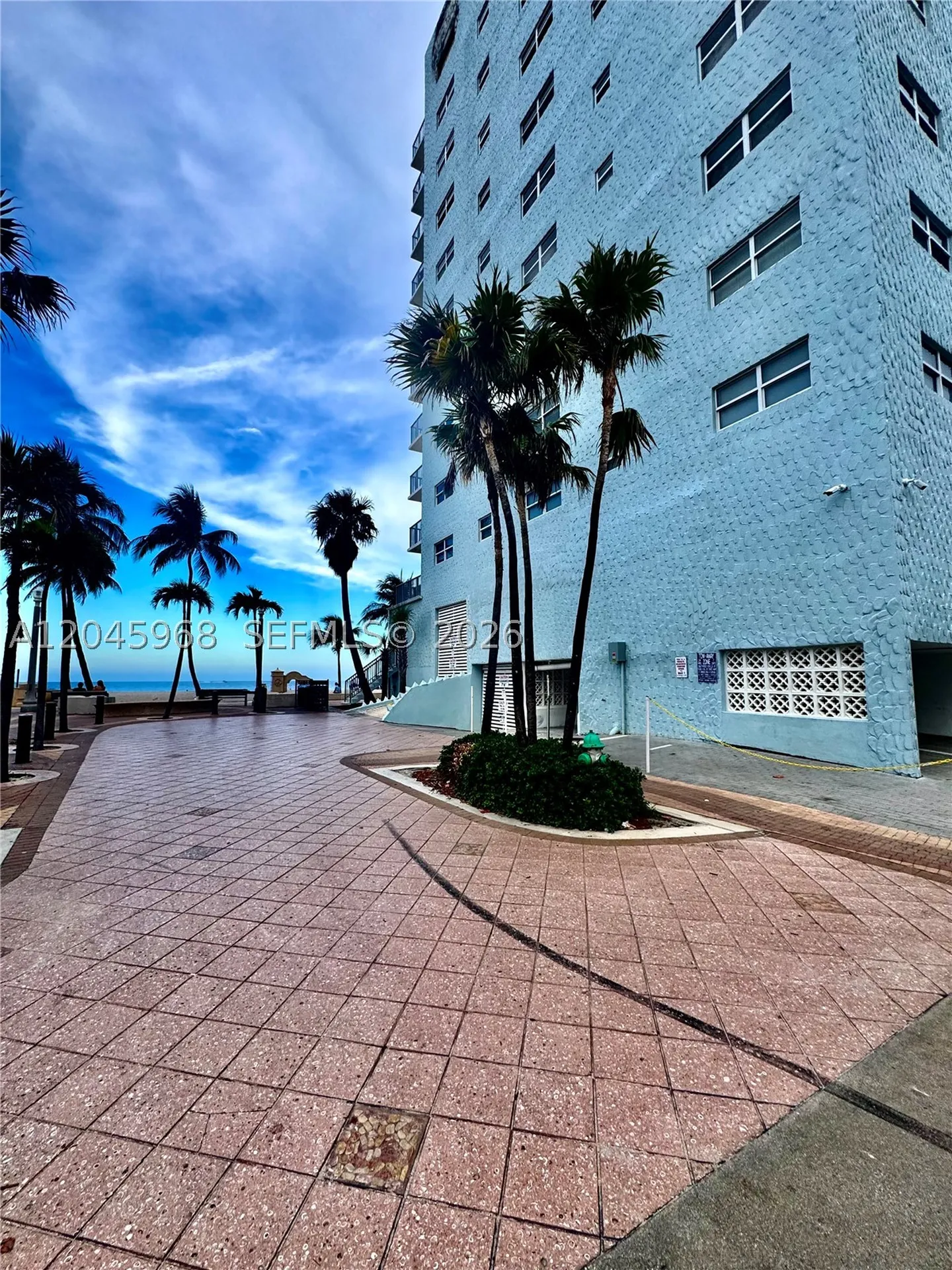 400 N Surf Road Hollywood FL 33019