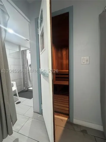 400 N Surf Road Hollywood FL 33019