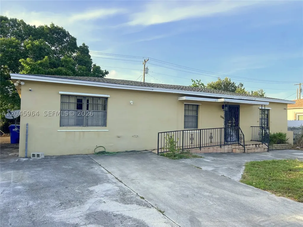 1355 NW 86th Street Miami FL 33147