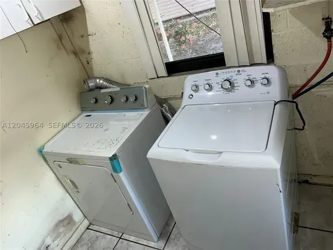 1355 NW 86th Street Miami FL 33147