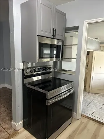 1355 NW 86th Street Miami FL 33147