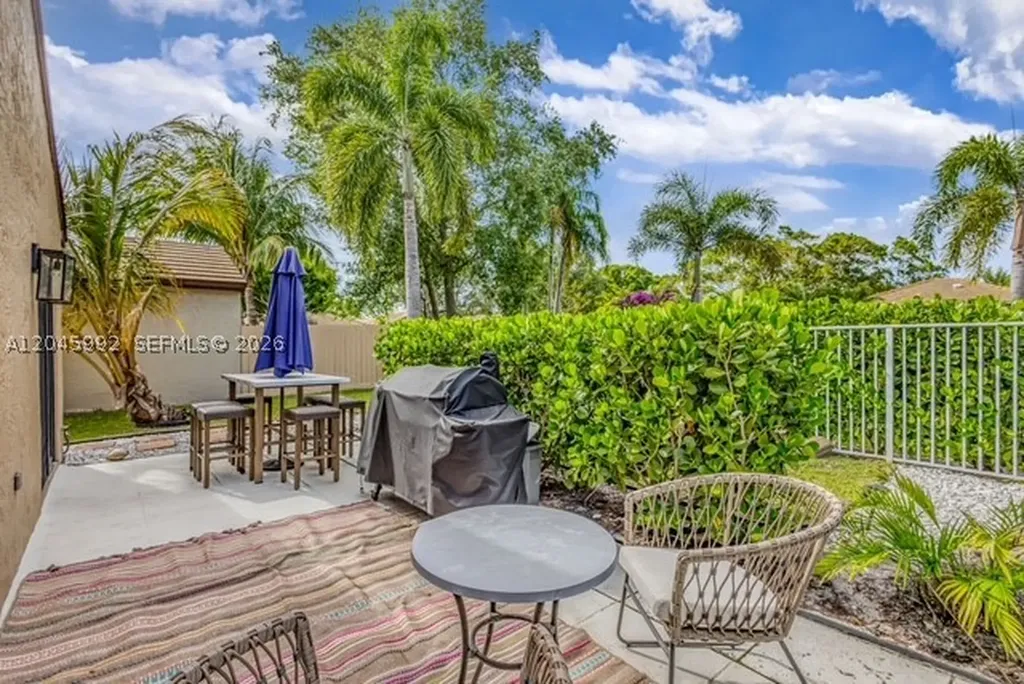 83 N Ironwood Way N Palm Beach Gardens FL 33418