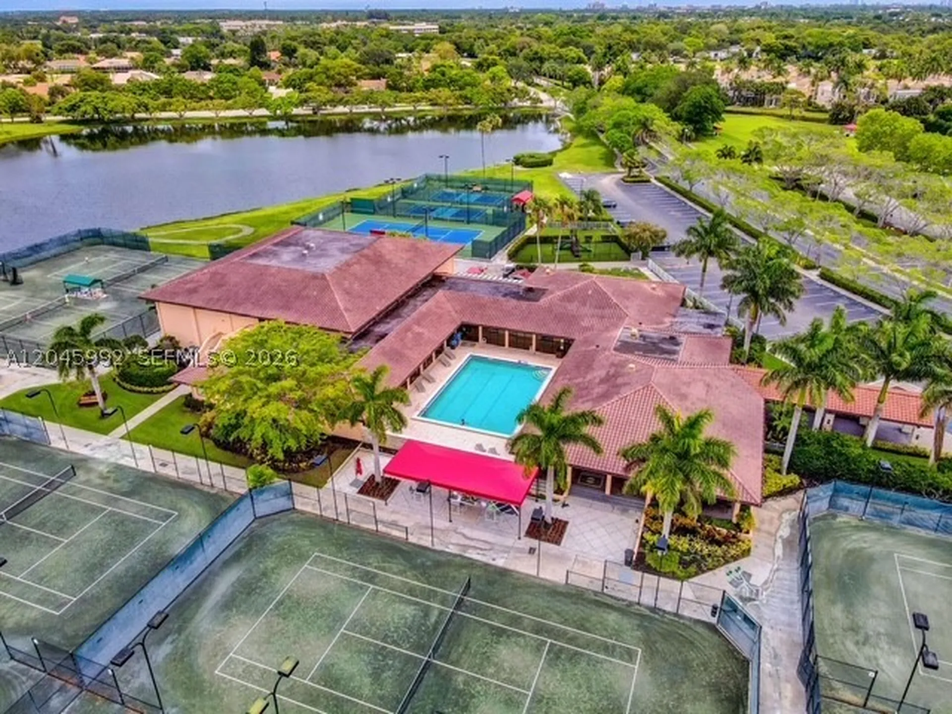 83 N Ironwood Way N Palm Beach Gardens FL 33418