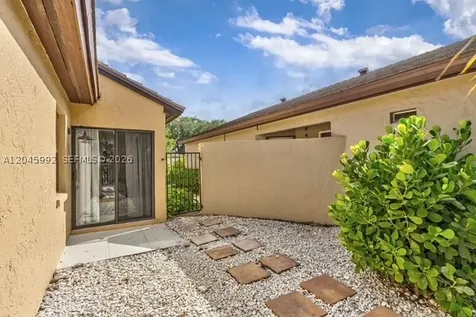 83 N Ironwood Way N Palm Beach Gardens FL 33418