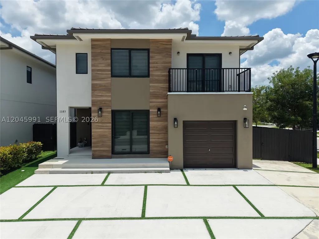 1183 NW 2nd Street Florida City FL 33034