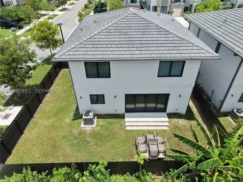 1183 NW 2nd Street Florida City FL 33034