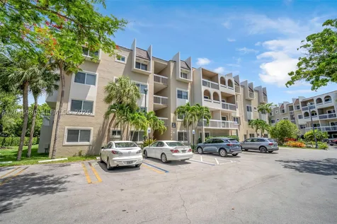 8101 Camino Real Miami FL 33143