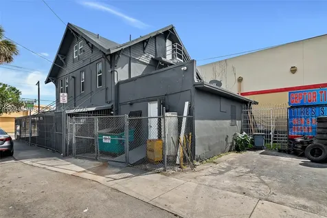 1818 NW 17th Avenue Miami FL 33125