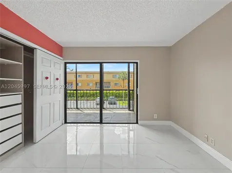 14203 SW 66th Street Miami FL 33183